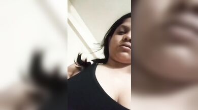 Viral Bangladeshi TikToker fingering pussy viral MMS