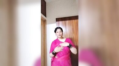 Viral Bangladeshi TikToker fingering pussy viral MMS
