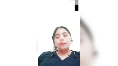 Plump boobs showing Bangladeshi girlfriend on video call