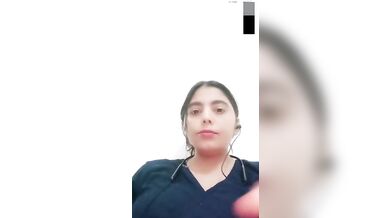 Plump boobs showing Bangladeshi girlfriend on video call