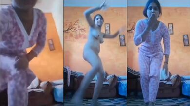 Indian girl nude dance and fingering pussy viral MMS