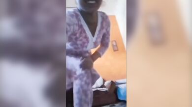 Indian girl nude dance and fingering pussy viral MMS