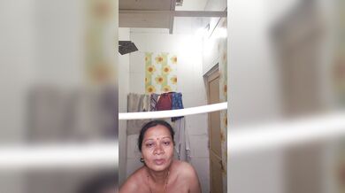 Marathi mom dress change videos and morning routine