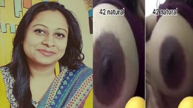 Big round boobs aunty topless on Bengali viral video call