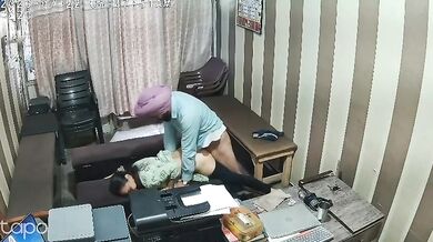 Office staff fucked by Punjabi boss in his cabin