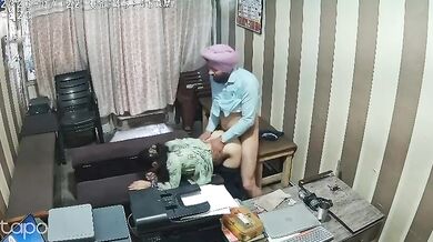 Office staff fucked by Punjabi boss in his cabin