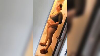 Chubby MILF striptease viral MMS before taking a bath