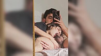 Indian viral girlfriend sucking boyfriend dick and fingering