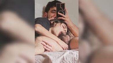 Indian viral girlfriend sucking boyfriend dick and fingering