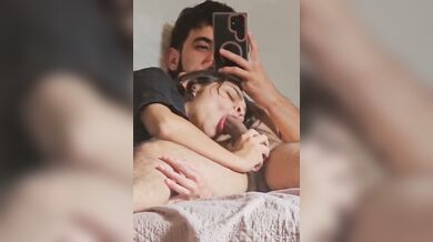 Indian viral girlfriend sucking boyfriend dick and fingering
