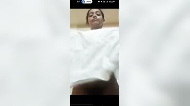 Tamil girlfriend after bath video shared with boyfriend