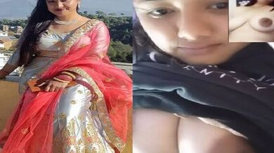 Assamese girl video call showing juicy boobs and pussy
