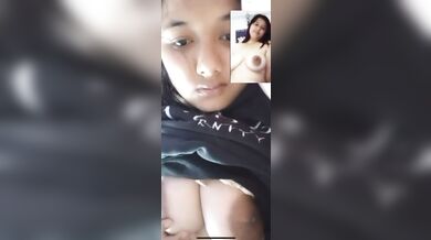 Assamese girl video call showing juicy boobs and pussy