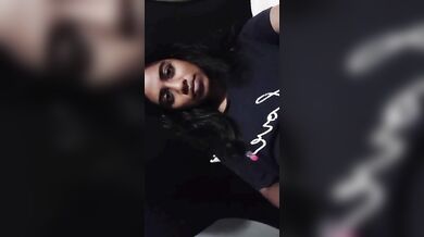Hairy pussy Tamil girlfriend naked in a horny mood