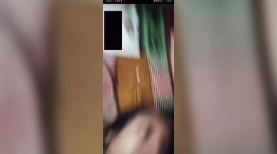 Cute Bengali girlfriend boob showing on viral video call