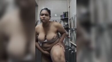 Mallu girl nipples poking in bra and nude viral video making