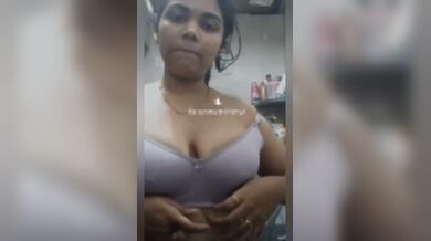 Mallu girl nipples poking in bra and nude viral video making
