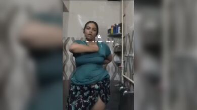 Mallu girl nipples poking in bra and nude viral video making