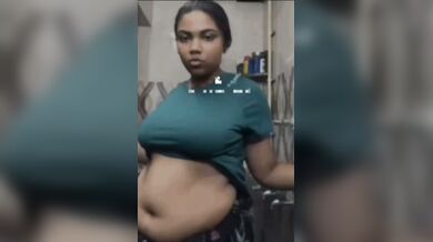 Mallu girl nipples poking in bra and nude viral video making