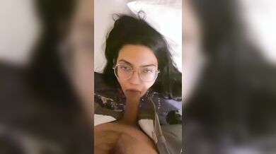 Chasmish girl blowjob and pussy fucking latest viral MMS
