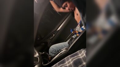 College girl fun trip with boys showing boobs in car