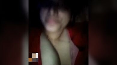Mallu wife night call to boyfriend exposes big boobs
