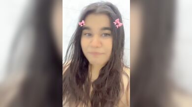 Indian girlfriend balloon boobs exposing viral selfie
