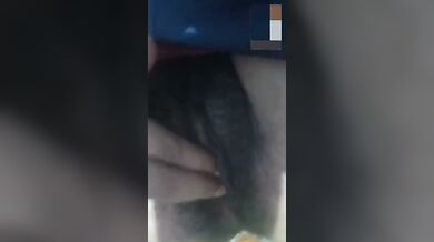 Shy village bhabhi pussy and boobs shown on video call