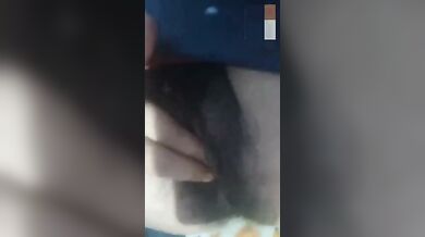 Shy village bhabhi pussy and boobs shown on video call