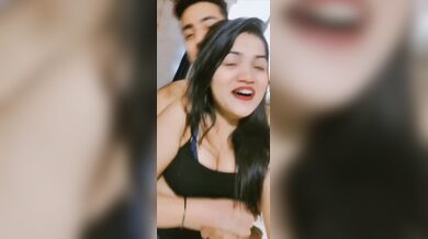 Young lovers sex videos viral online with blowjob clips