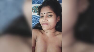 Cute bhabhi first time sex with husband friend viral MMS
