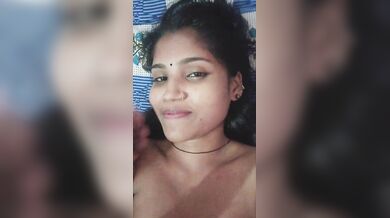 Cute bhabhi first time sex with husband friend viral MMS