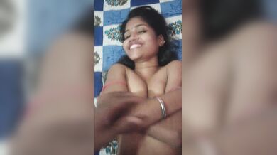 Cute bhabhi first time sex with husband friend viral MMS