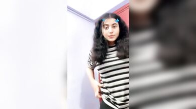 Naughty Indian Girlfriend Flashing On Private Video Call – Desi Amateur Nude Girl MMS