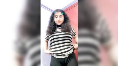 Naughty Indian Girlfriend Flashing On Private Video Call – Desi Amateur Nude Girl MMS