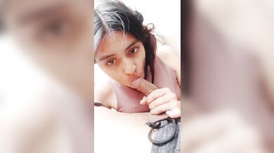Stunning Kashmiri Beauty Gives Intense Deepthroat Before Wild Tight Pussy Pounding – Cute Girl MMS